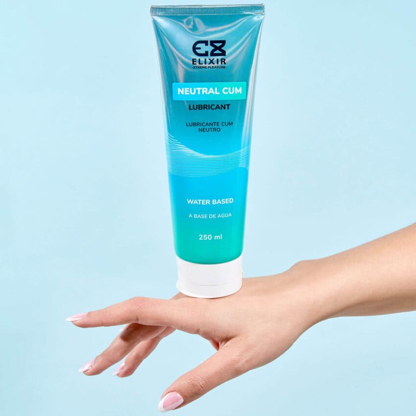Lubricante íntimo neutro Distrisex de 250ml, envase con botella de lubricante para uso personal y sexual.