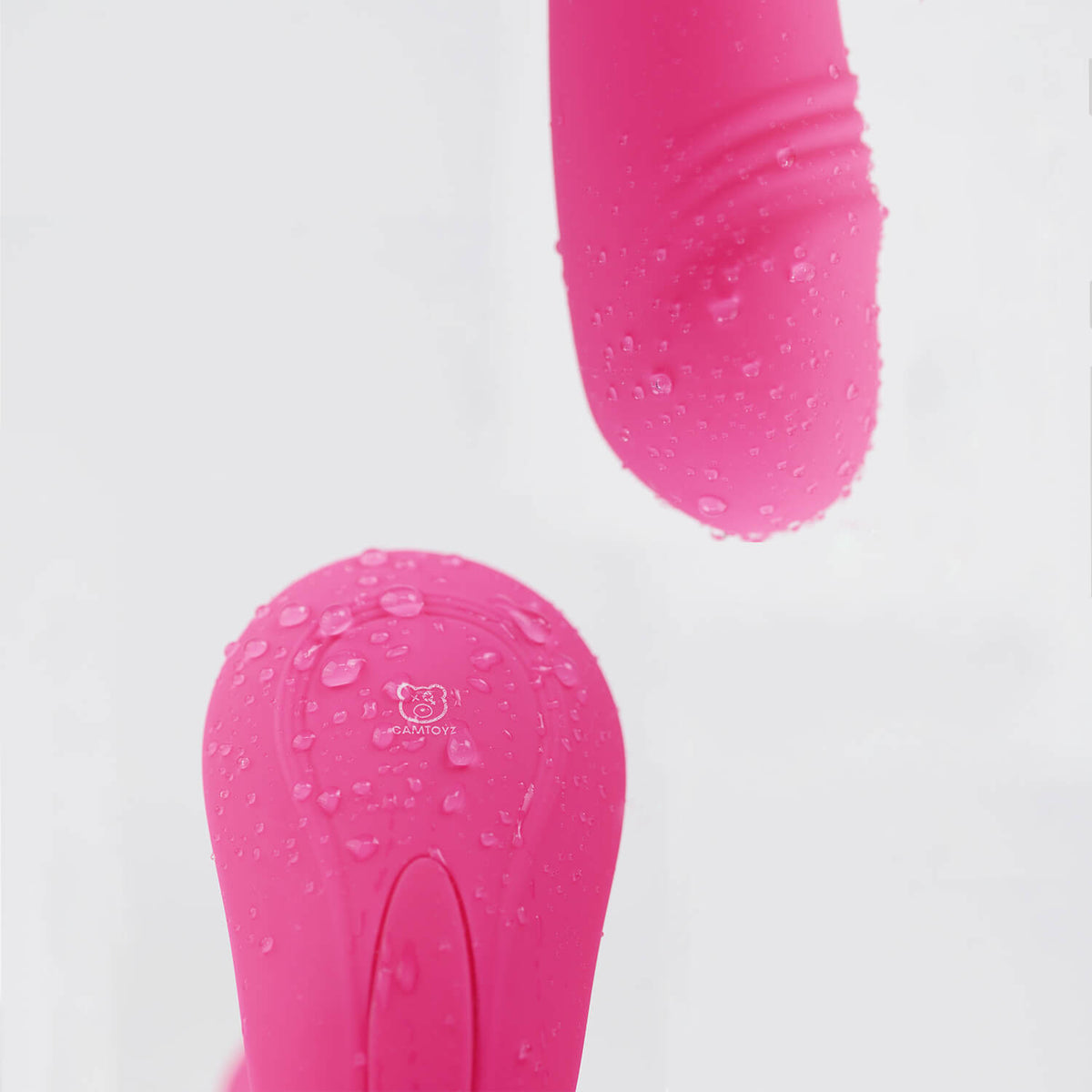 Vibrador para panty Camtoyz Eusin Majestic con app, doble estimulación, diseñado para placer íntimo, en color negro y compacto.