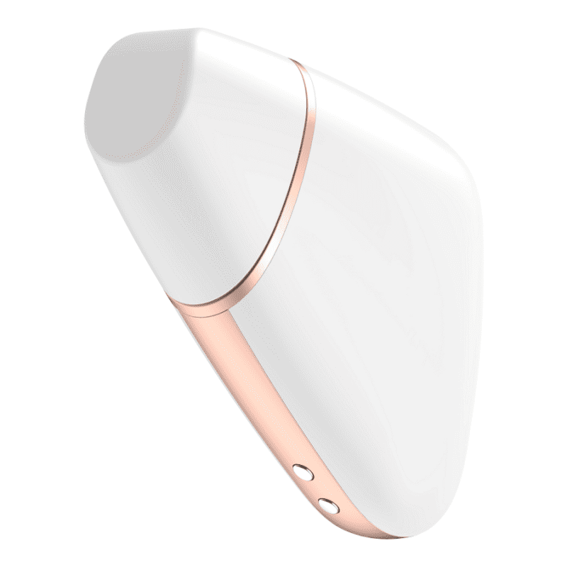 Succionador Satisfyer Love Triangle en color blanco, con diseño ergonómico y superficie suave para placer y estimulación íntima.