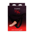 Arnés de cuero rojo para sexo con strap-on, marca Camtoyz, con correa ajustable y diseño resistente para juegos íntimos.