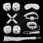 Kit de accesorios BDSM Bondage Fiore Rojo de Camtoyz con cuerdas y esposas para juegos de restricción.