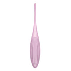 Vibrador Satisfyer Twirling Joy en color rosa con diseño giratorio y texturas suaves para placer íntimo.