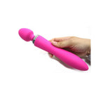 Vibrador masajeador Hitachi Jay de color fucsia, diseñado por Camtoyz, mostrando su forma y tamaño en la imagen.